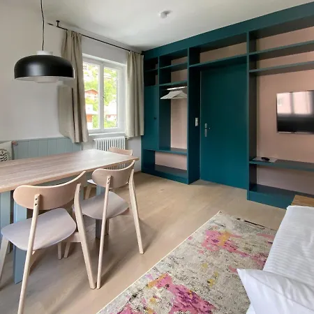 Steiner - In - Out *