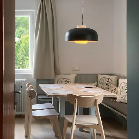 Steiner - In - Out Apartman Zell am See