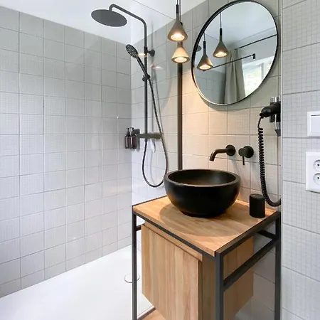 Steiner - In - Out Apartamento *